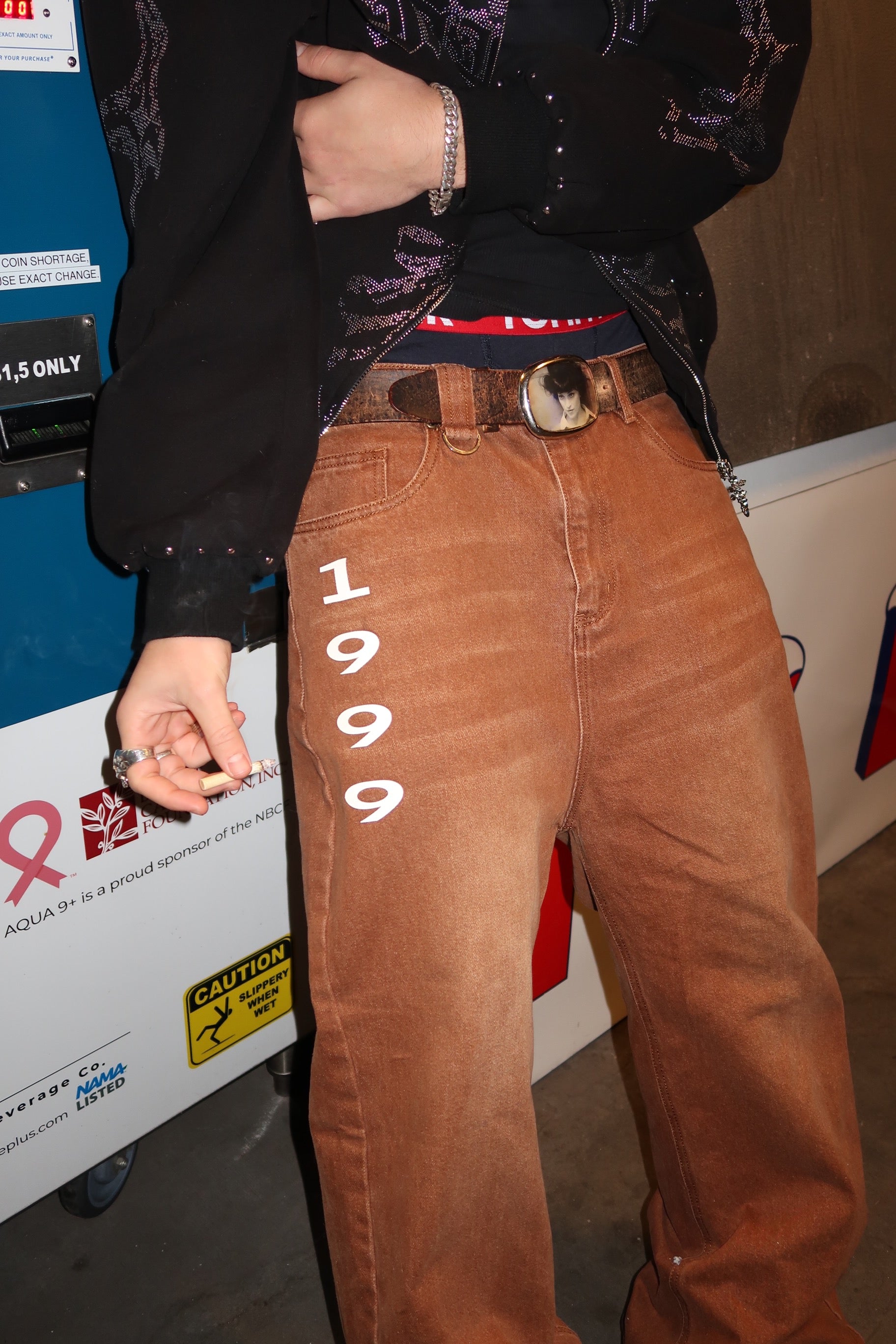 1999 brown baggy pants